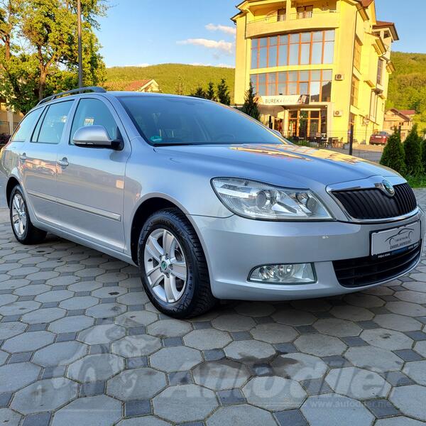 Škoda - Octavia - style