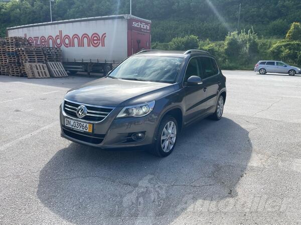 Volkswagen - Tiguan - 2.0 4x4 2010god