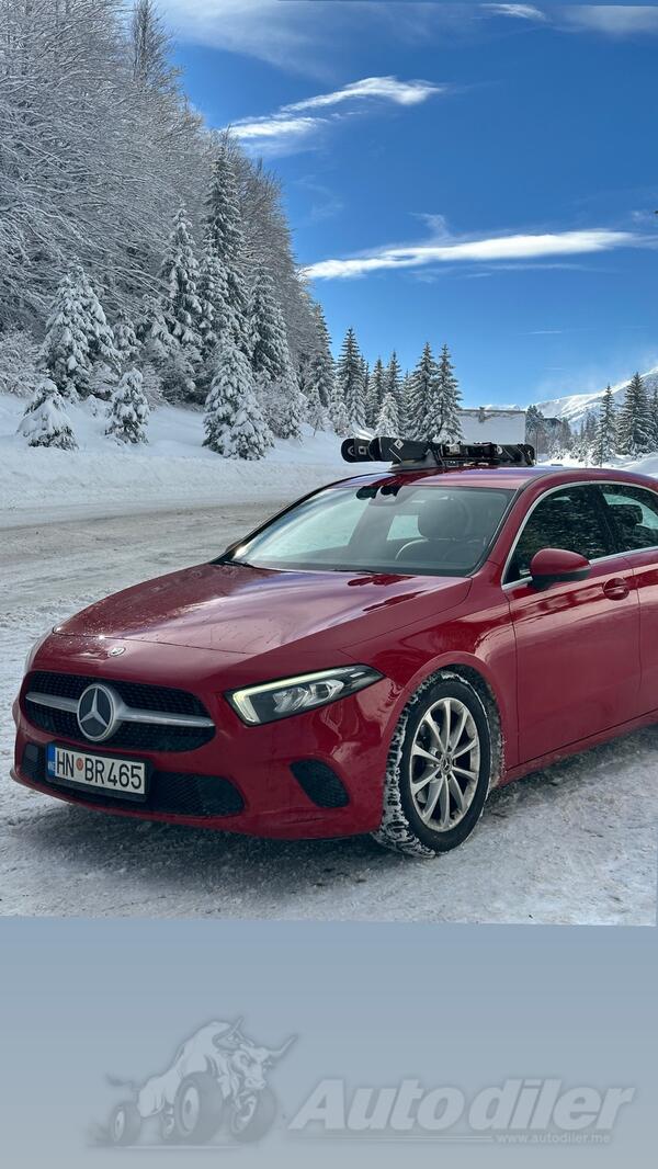 Mercedes Benz - A 180