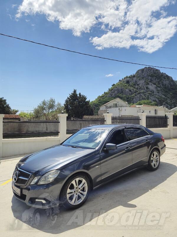 Mercedes Benz - E 220 - 2.2cdi