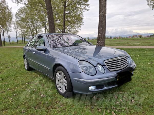 Mercedes Benz - E 220 - cdi