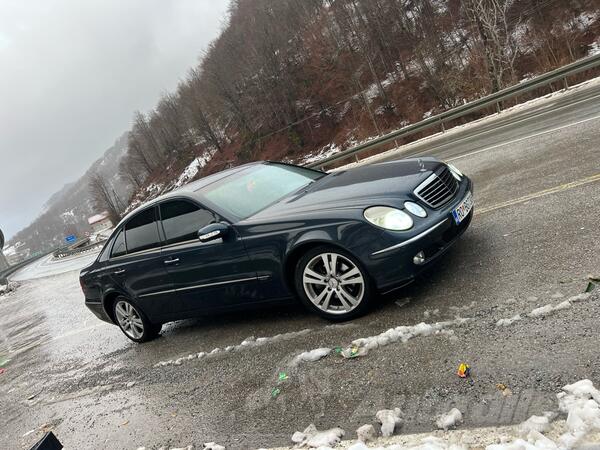 Mercedes Benz - E 220 - CDI