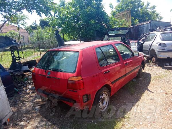 U djelovima Volkswagen - Golf 3 1.4