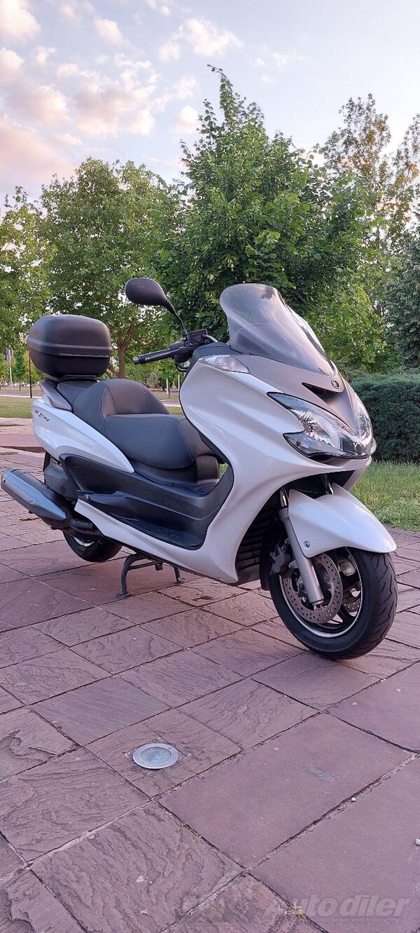 Yamaha - Majesty