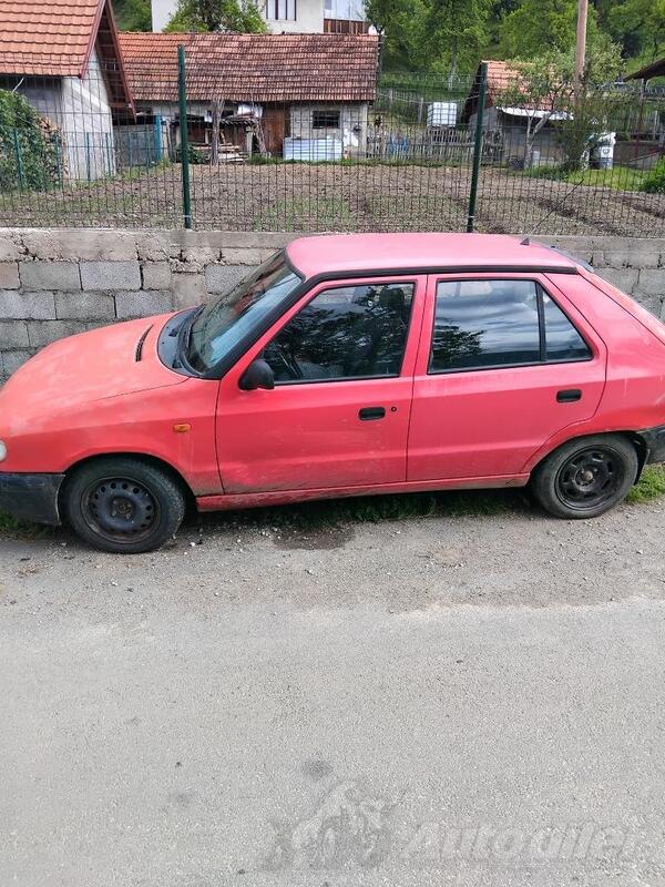Škoda - Fabia - 1.6 benz