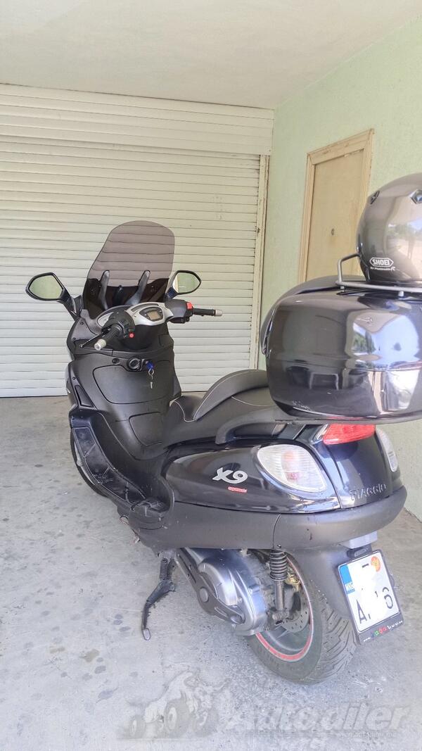 Piaggio - X 9 evolution