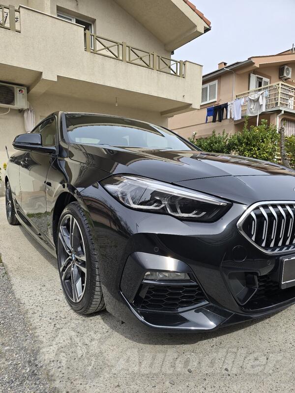 BMW - 218 - BMW 218i M sport paket