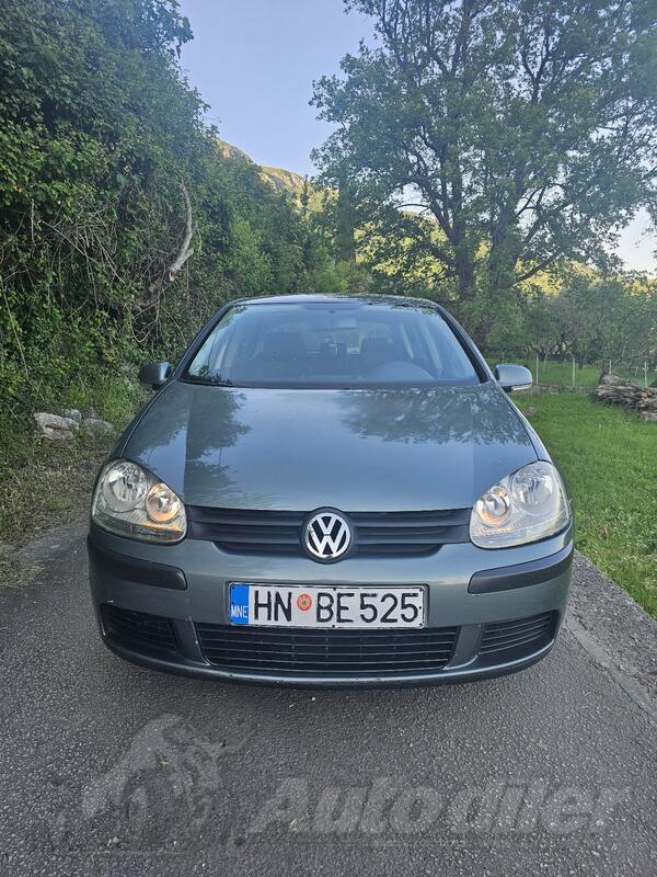 Volkswagen - Golf 5 - 1.9 TDI