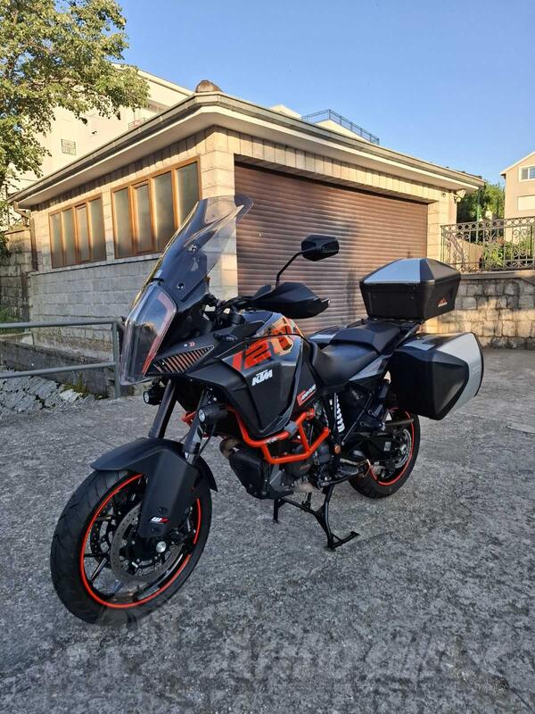 KTM - 1290 SuperAdventure S