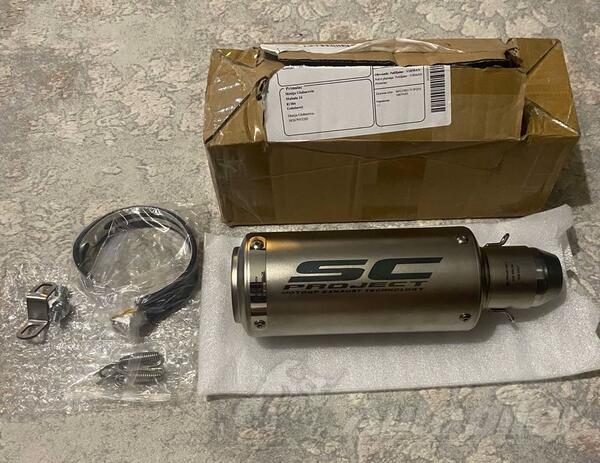 Auspuh sistem za motor - Moto oprema
