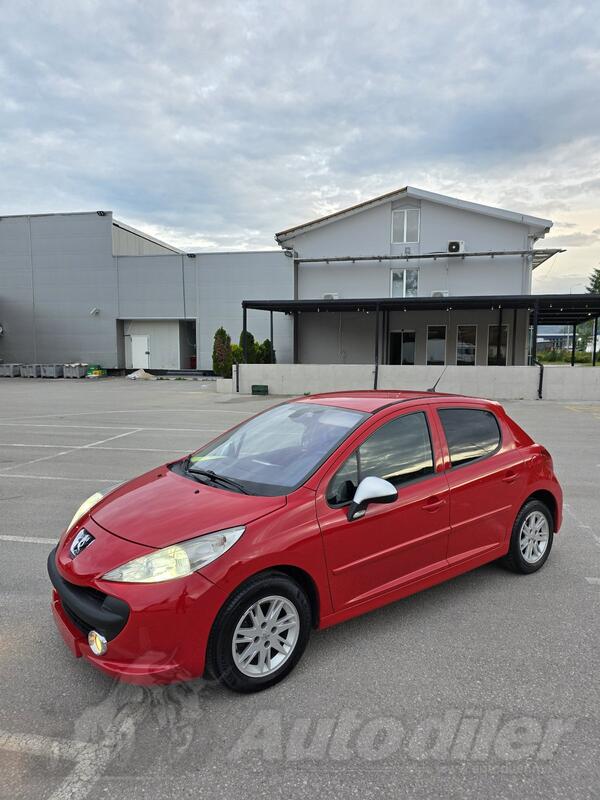 Peugeot - 207 - 1.6
