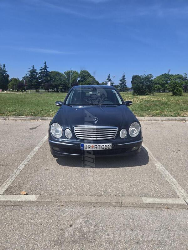 Mercedes Benz - 220 - 2.2 cdi