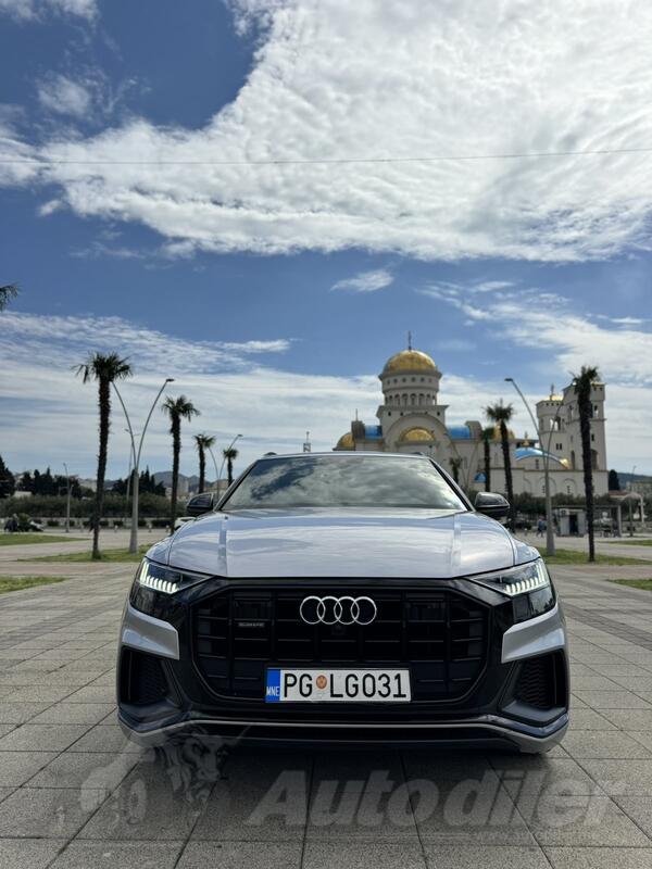 Audi - Q8 - 3.0