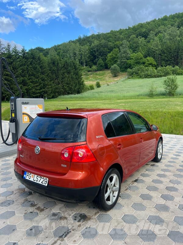 Volkswagen - Golf 5 - 1.9 TDI