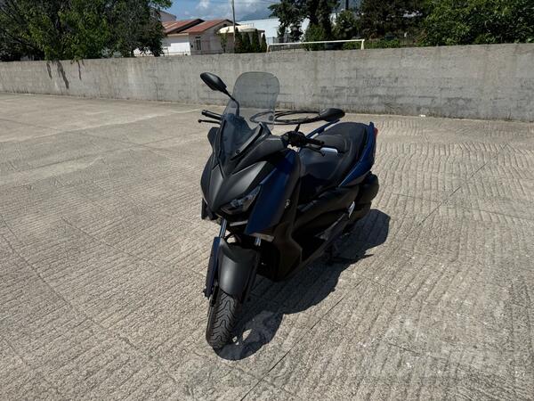 Yamaha - X MAX 300