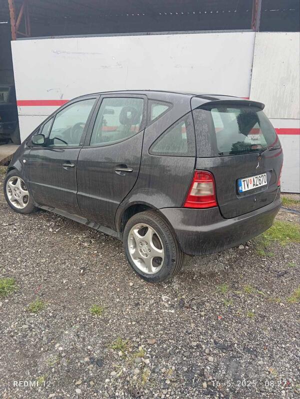 U djelovima Mercedes Benz - A 160