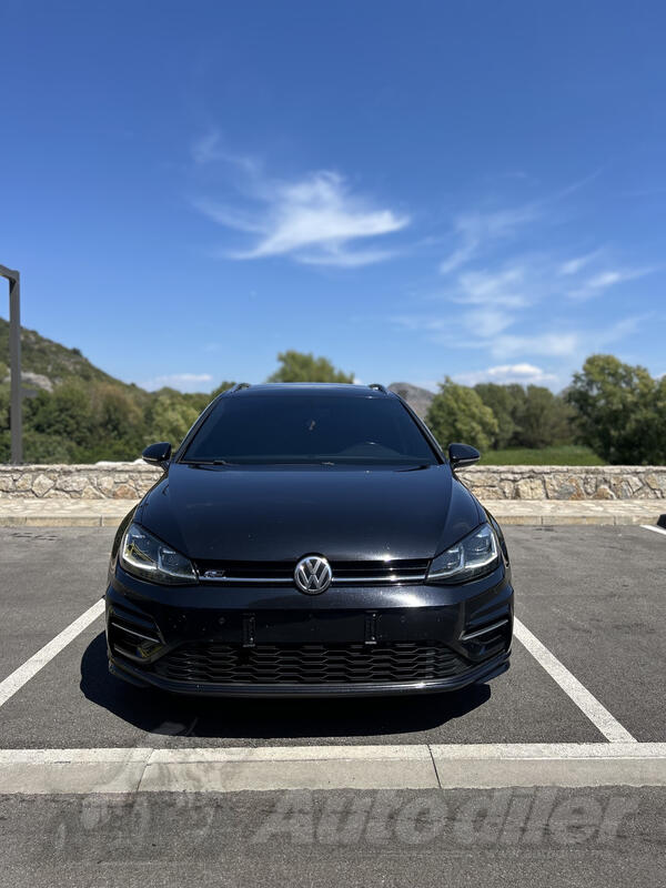 Volkswagen - Golf 7.5 - 2.0 R Line