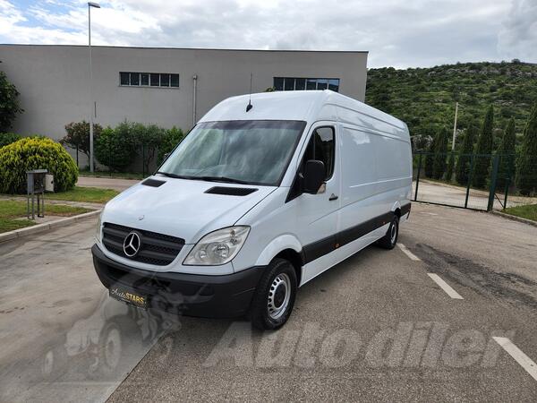 Mercedes Benz - sprinter Maxi
