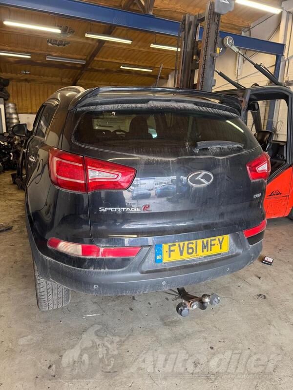 U djelovima Kia - Sportage 20 d