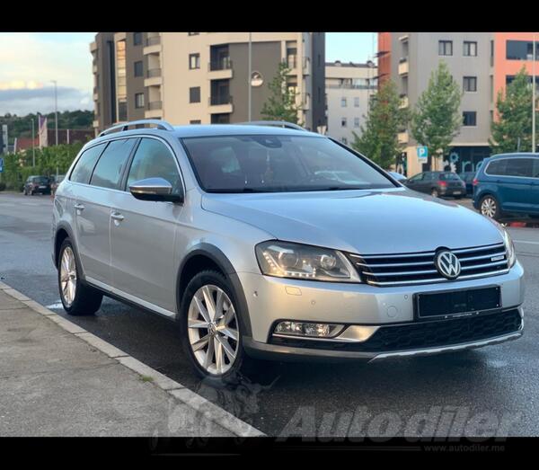 Volkswagen - Passat Alltrack - 2.0