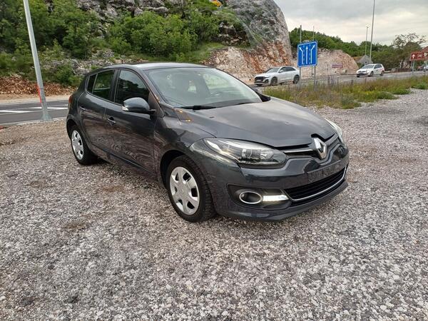 Renault - Megane - 1.5 dci  81kw