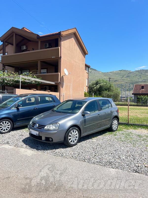 Volkswagen - Golf 5 - 1.9 TDI SPORTLINE