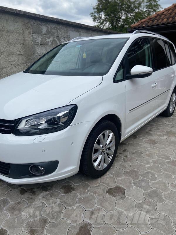 Volkswagen - Touran - 2.0 TDI