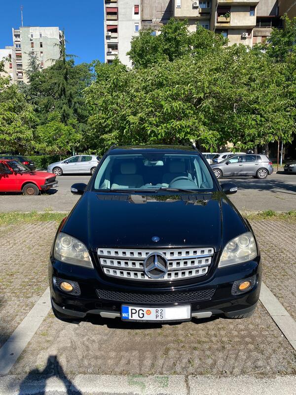 Mercedes Benz - ML 320 - 3.2 CDI 4MATIC