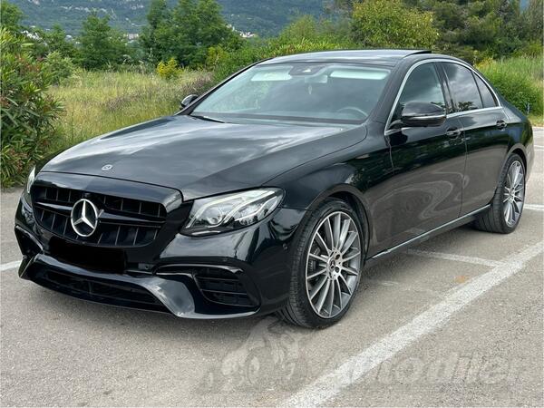 Mercedes Benz - E 220 - AMG