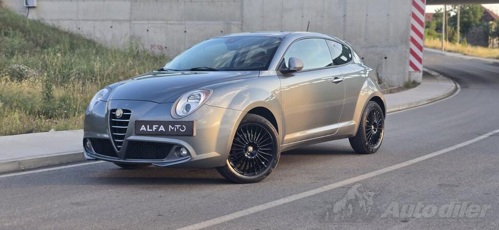 Alfa Romeo - MiTo - 1.3 veliki+mali servis, navigacija, koža, Bose ozvučenje, na ime kupca...