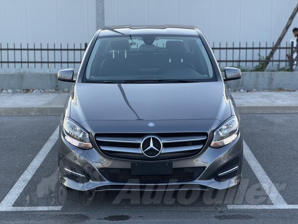 Mercedes Benz - B 200 - 2.2 CDI