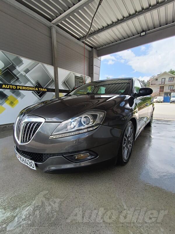 Lancia - Delta - 1.6 jtd