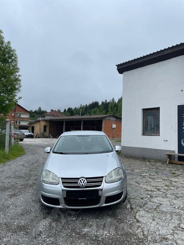 Volkswagen - Jetta - 1.9 tdi