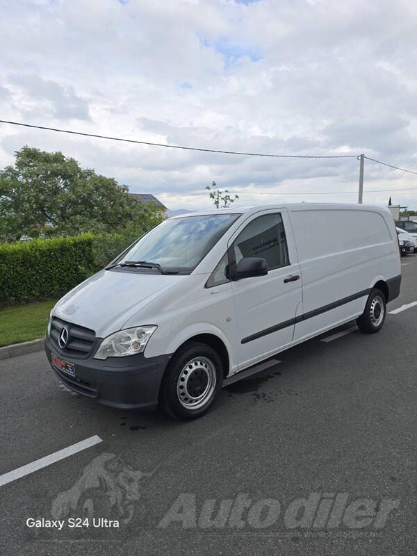 Mercedes Benz - Mercedes-Vito