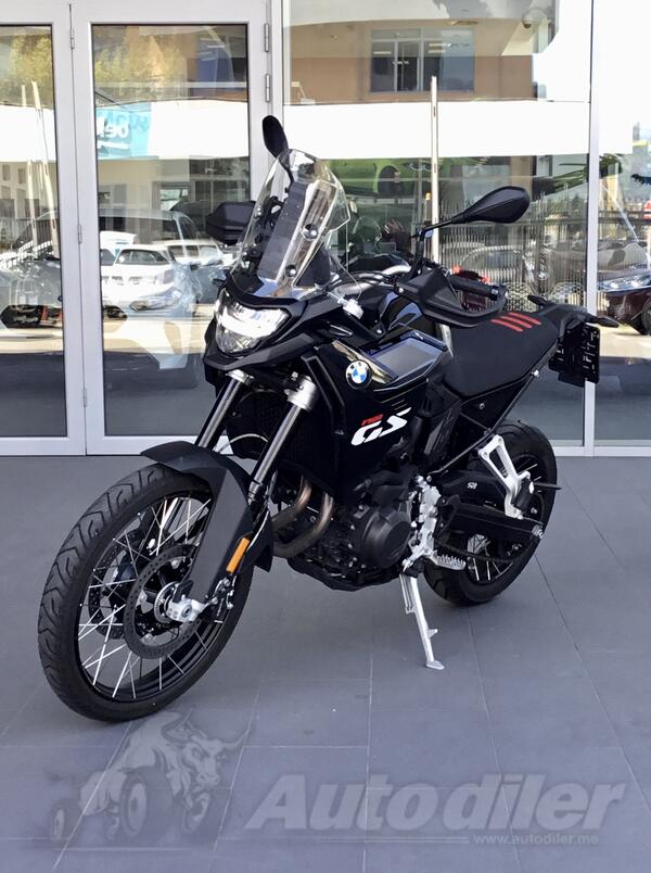 BMW - F900 GS