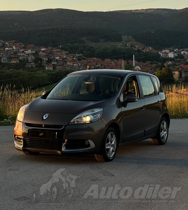 Renault - Scenic - 1.6DCi