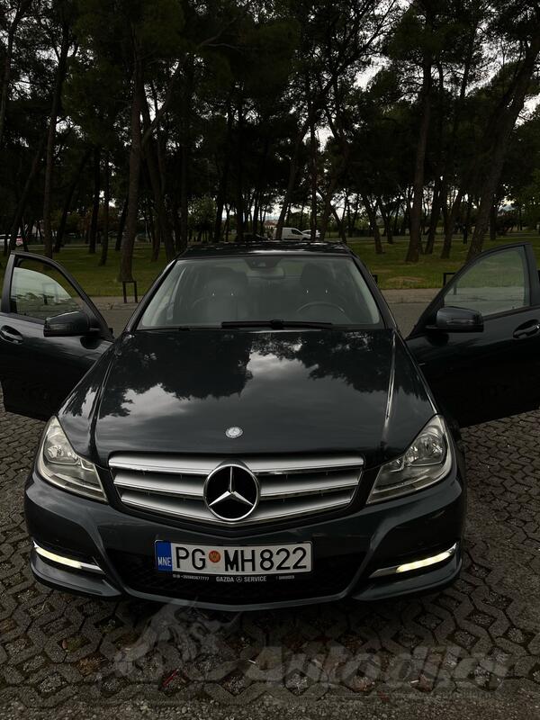 Mercedes Benz - C 180