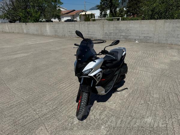Aprilia - SR GT 200 ABS