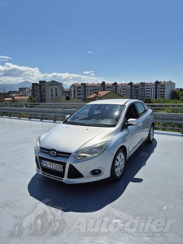 Ford - Focus - 1.6