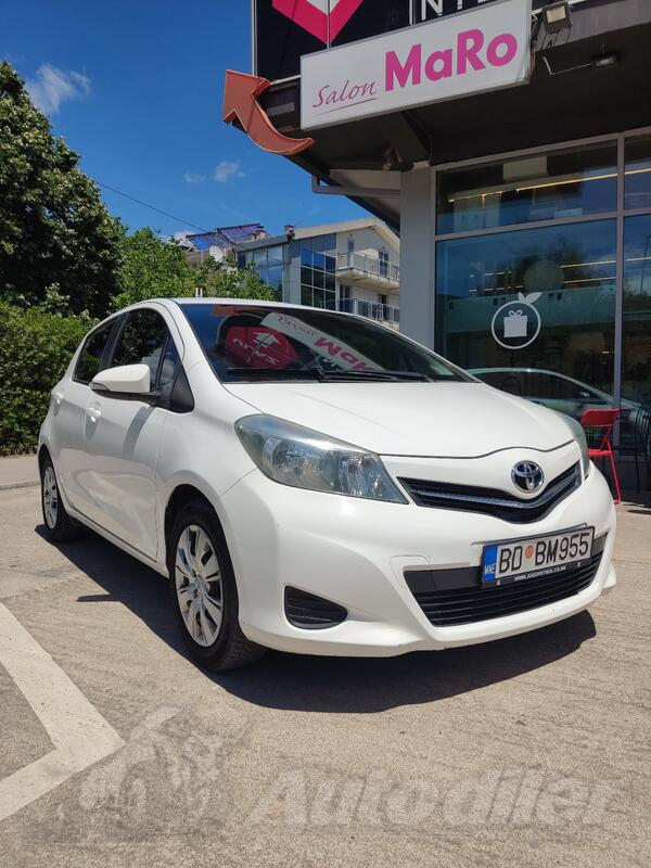 Toyota - Yaris