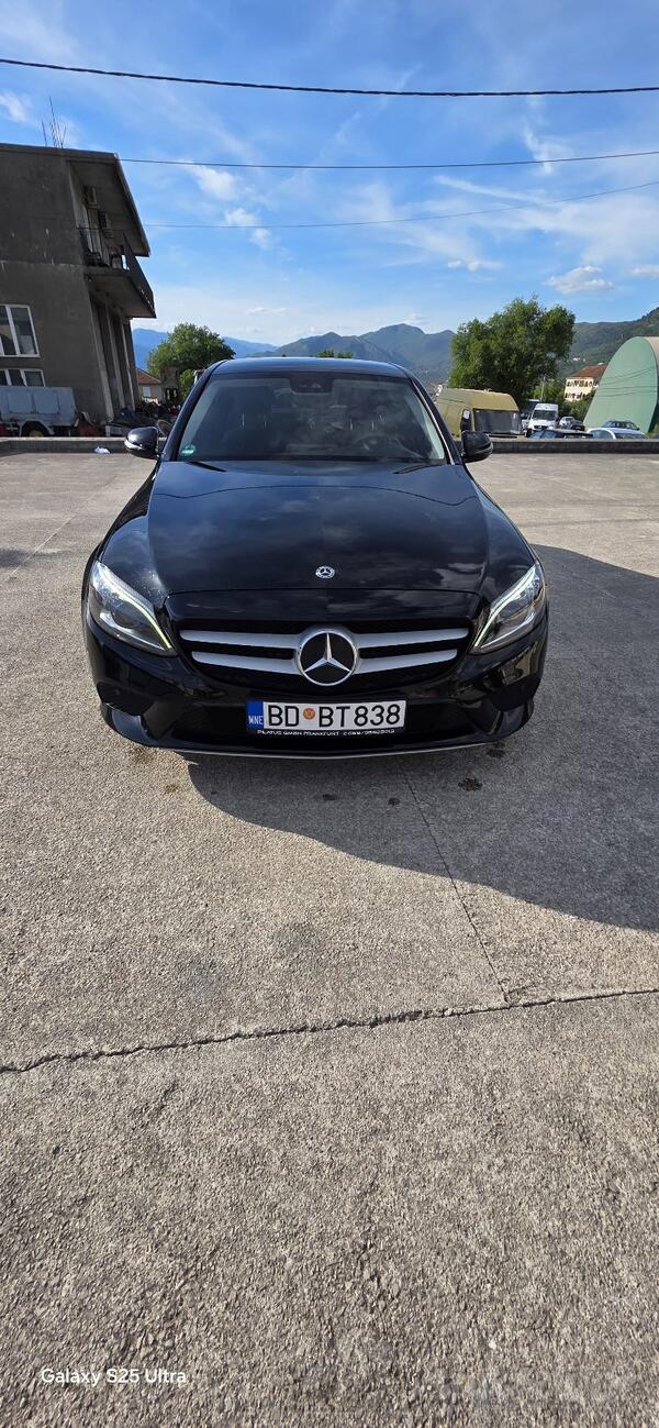 Mercedes Benz - C 220 - 2.2