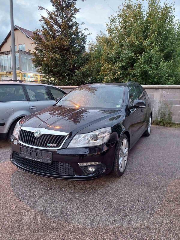 Škoda - Octavia