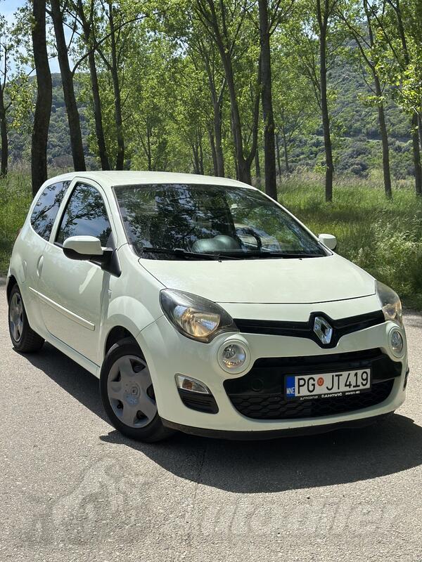 Renault - Twingo