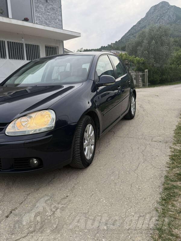 Volkswagen - Golf 5 - 1.9