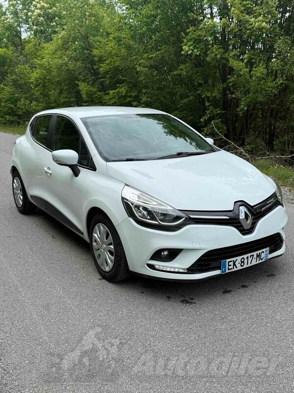 Renault - Clio - 1.5 dci