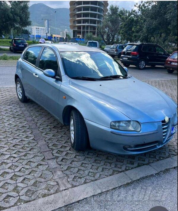 Alfa Romeo - 147 - 1.9 JTD
