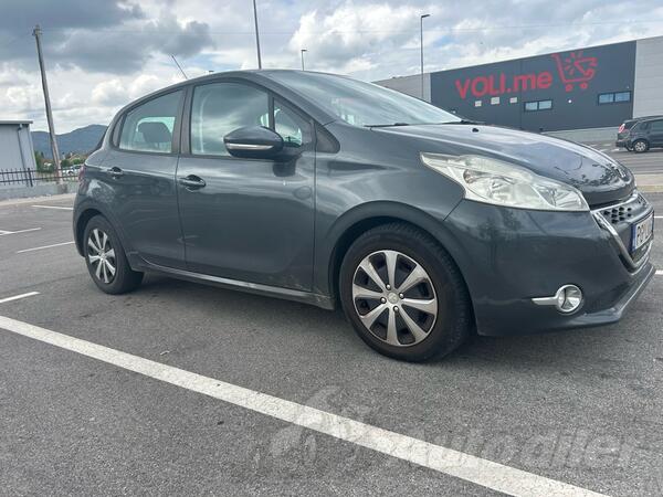 Peugeot - 208 - 1.4 E-HDI
