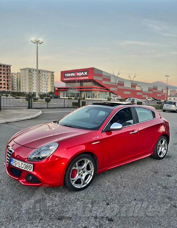 Alfa Romeo - Giulietta