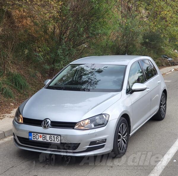 Volkswagen - Golf 7 - 1,6