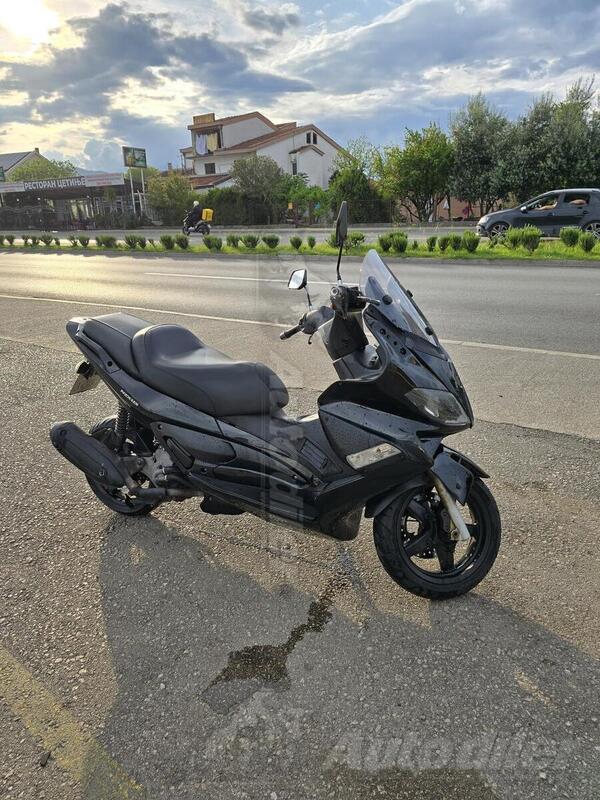 Gilera - Nexus 250